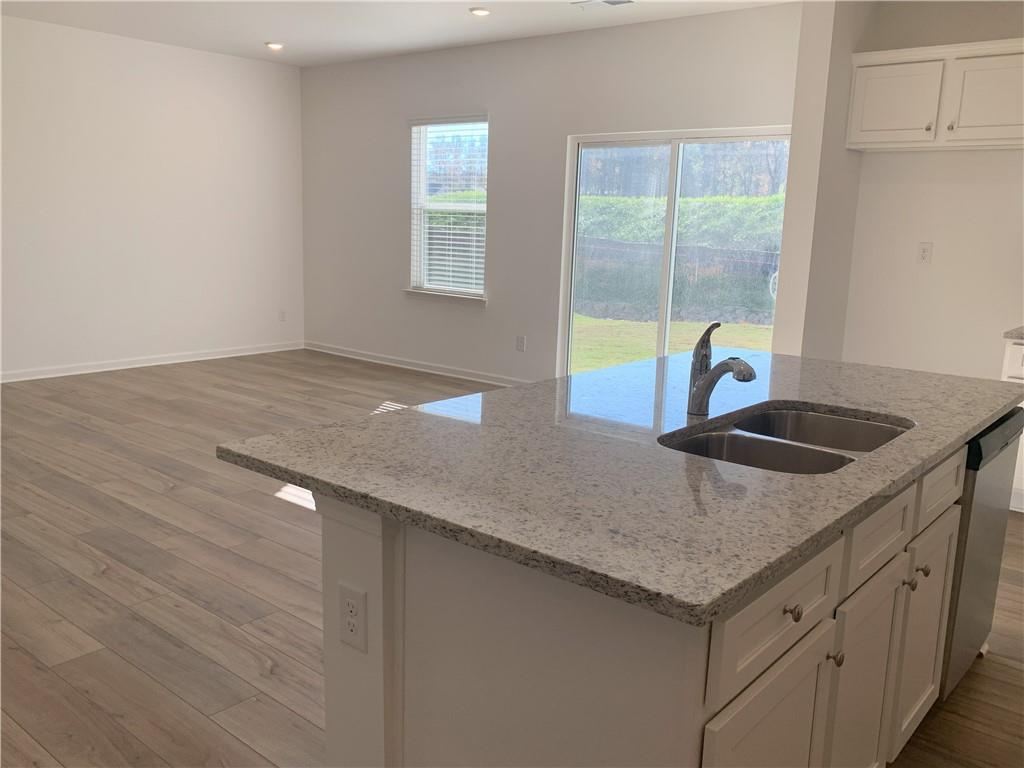 921 Summer Rain Way Acworth, GA 30102 - Photo 10 of 23