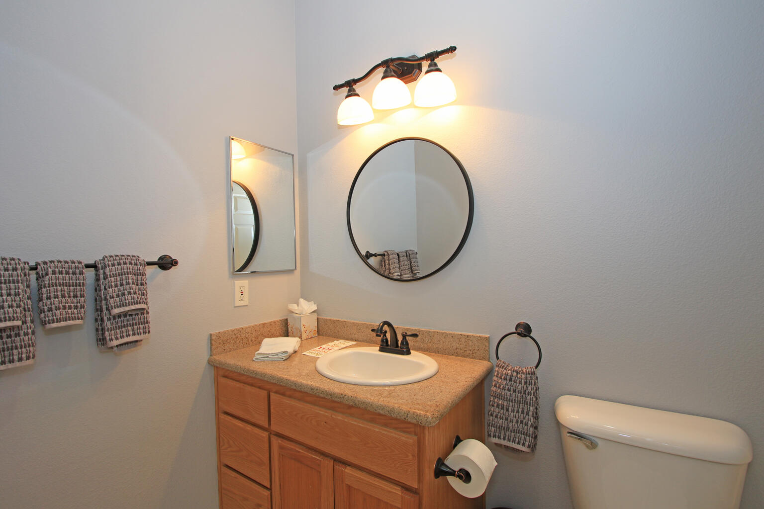 82652 Sky View Lane Indio, CA 92201 - Photo 33 of 44 a bathroom with a toilet and a sink