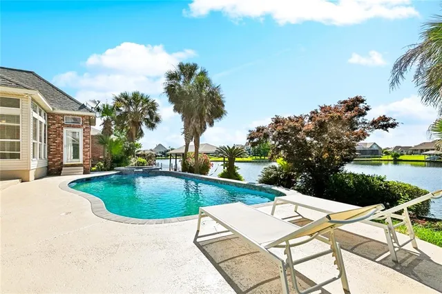 $499,000 | 1057 Mariners Cove Boulevard, Slidell, LA 70458