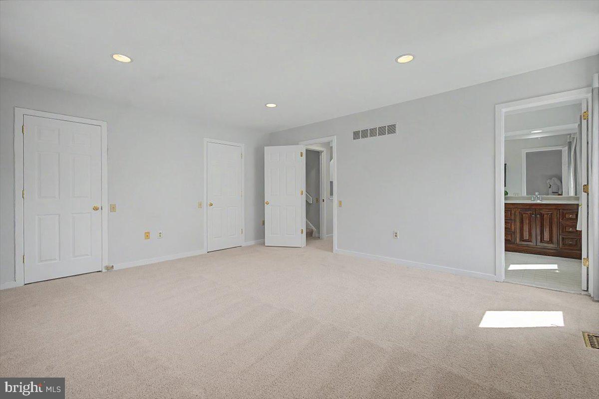 5 Steeplechase Road Wilmington, DE 19808 - Photo 20 of 39 a view of an empty room