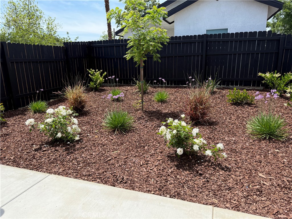 310 Ohio Drive Bakersfield, CA 93307 - Photo 14 of 14