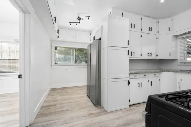 $309,000 | 3124 East Madison Avenue, Fresno, CA 93702