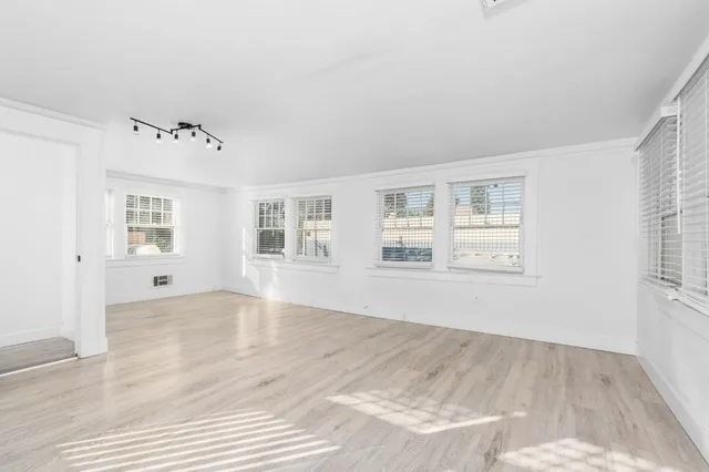 $309,000 | 3124 East Madison Avenue, Fresno, CA 93702