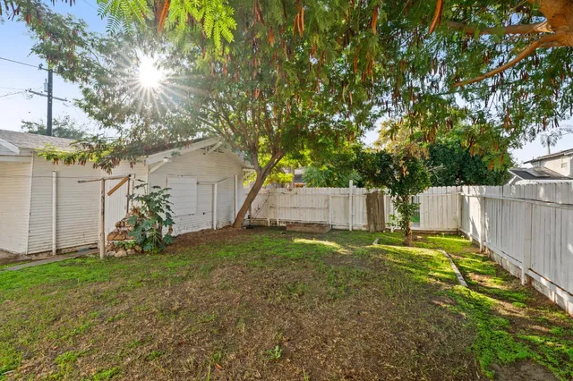 $309,000 | 3124 East Madison Avenue, Fresno, CA 93702