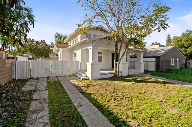 $309,000 | 3124 East Madison Avenue, Fresno, CA 93702