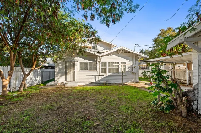 $309,000 | 3124 East Madison Avenue, Fresno, CA 93702