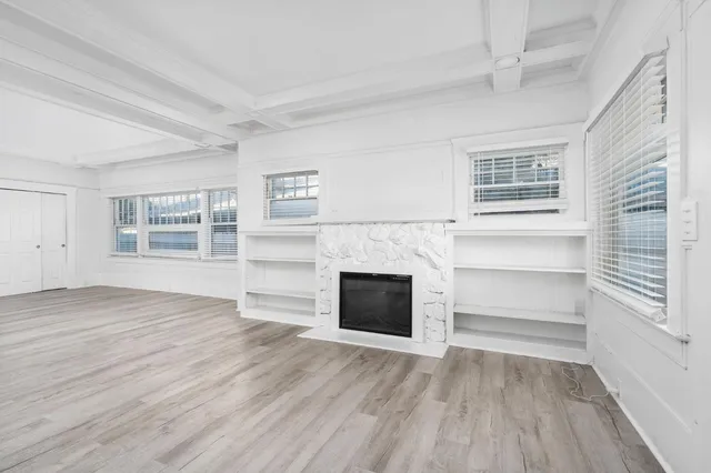 $309,000 | 3124 East Madison Avenue, Fresno, CA 93702