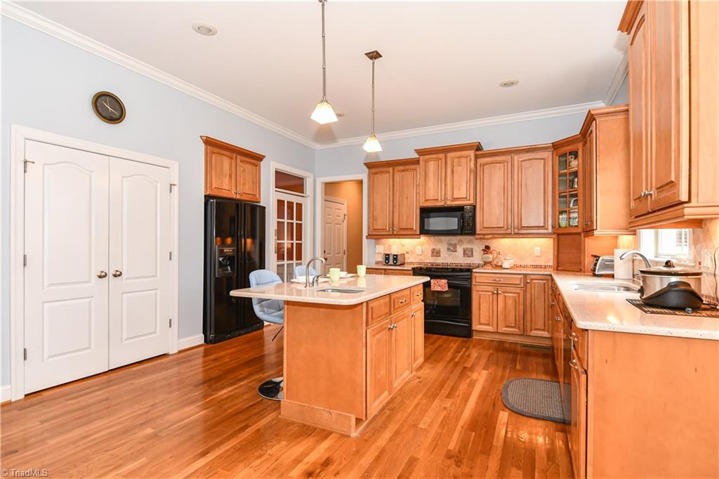 8202 Brittains Field Road Oak Ridge, NC 27310 - Photo 9 of 30