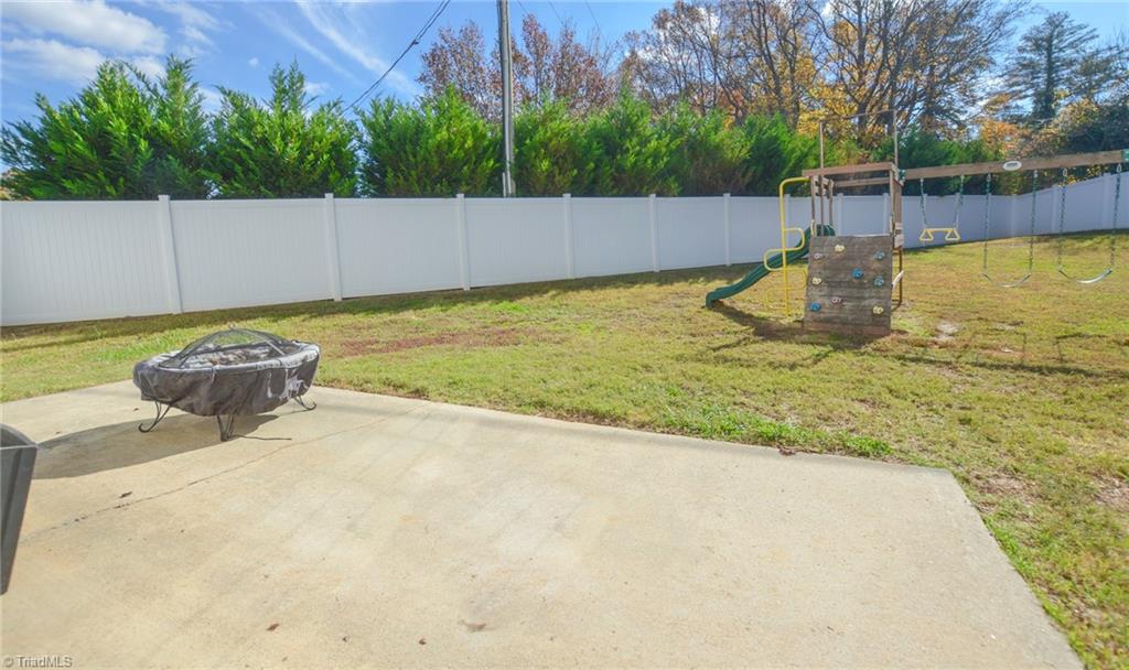 5001 Windsbury Ridge Road Clemmons, NC 27012 - Photo 29 of 33 Gallery Image 29