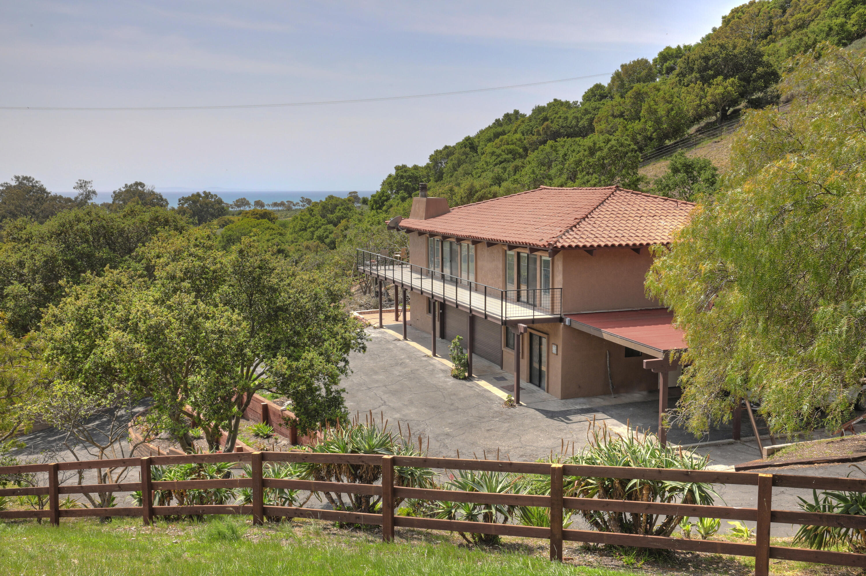 35 Hollister Ranch Road Goleta, CA 93117 - Photo 4 of 35 side view