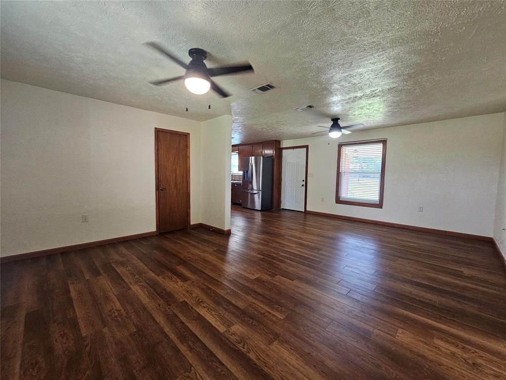 2901 Ranger Highway Weatherford, TX 76088 - Photo 8 of 30