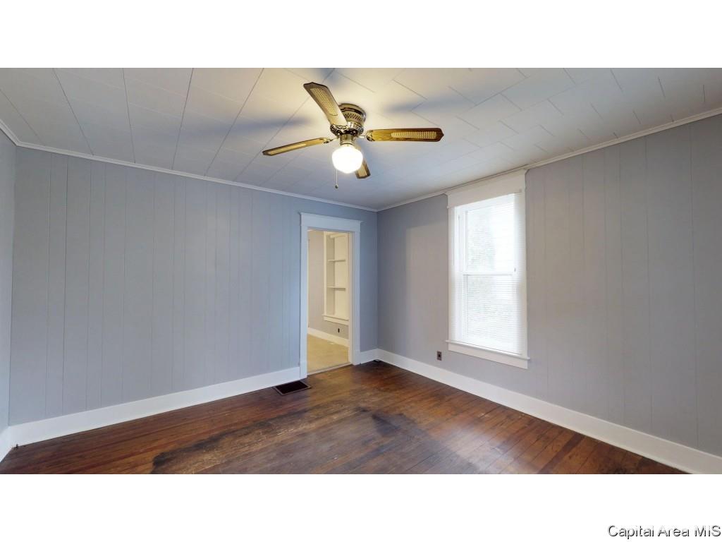 305 East Mill Street Rochester, IL 62563 - Photo 6 of 28