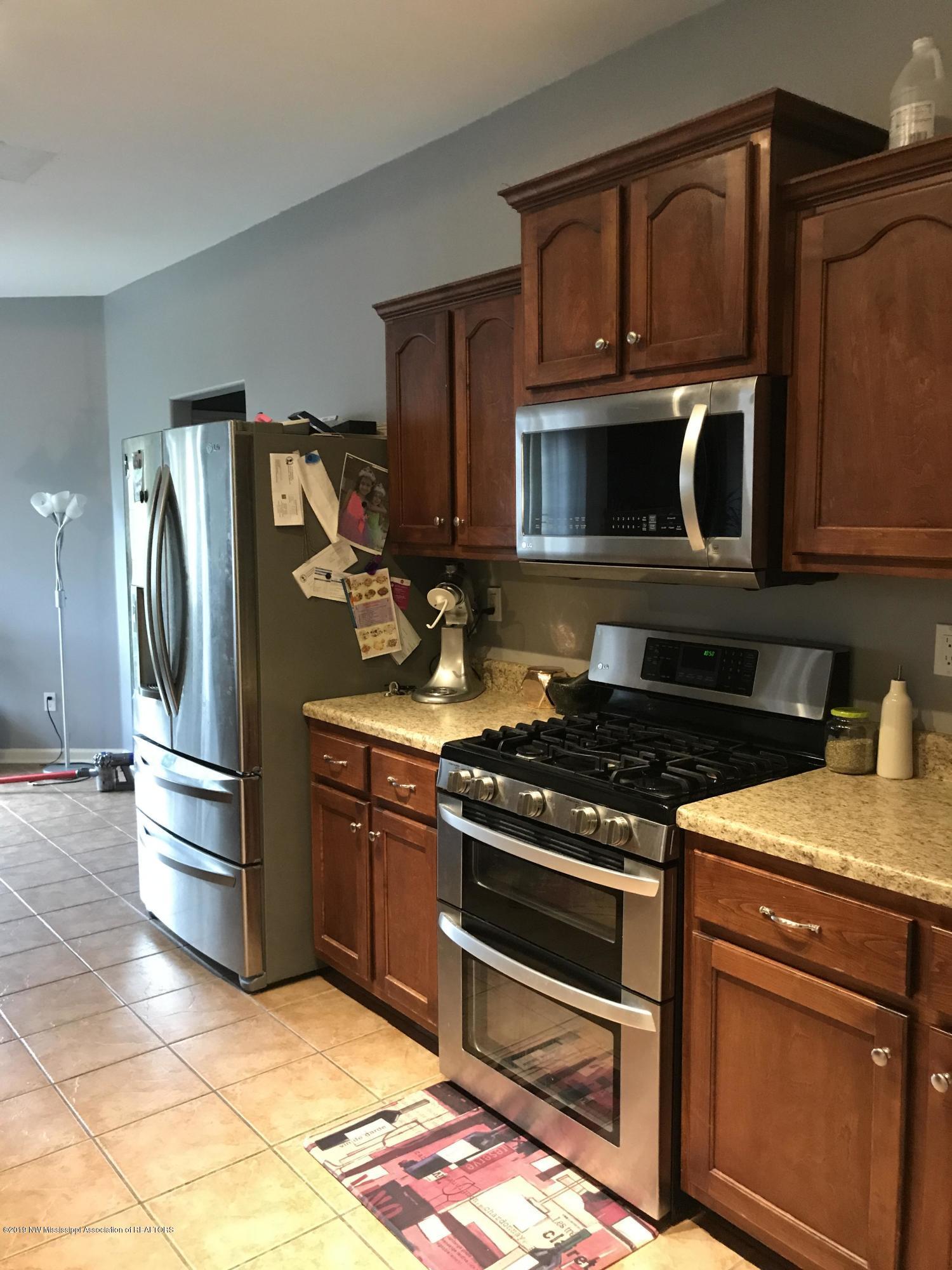 2454 Della Street Hernando, MS 38632 - Photo 10 of 24 11