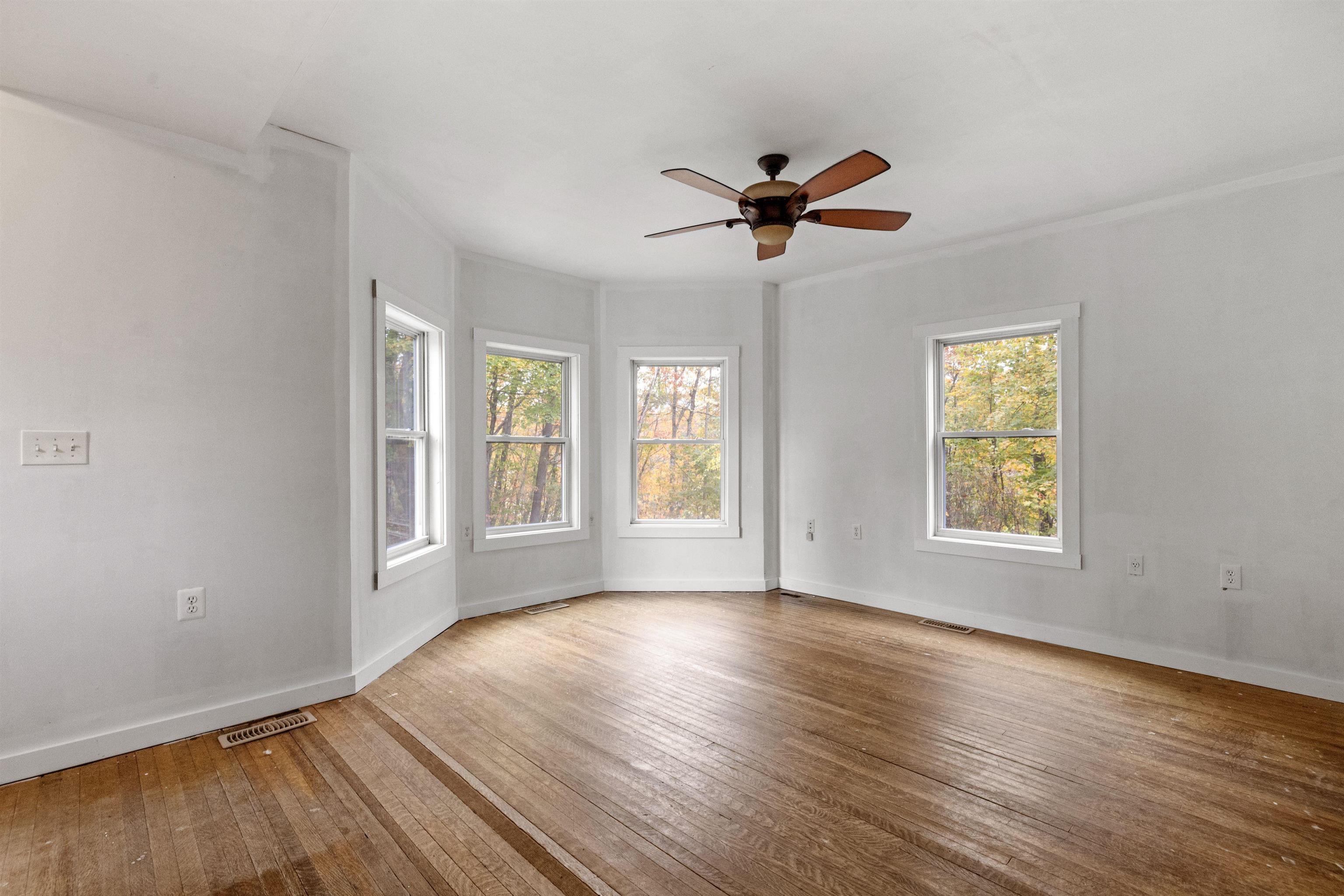 11 Racine Street Franklin, NH 03235 - Photo 12 of 50