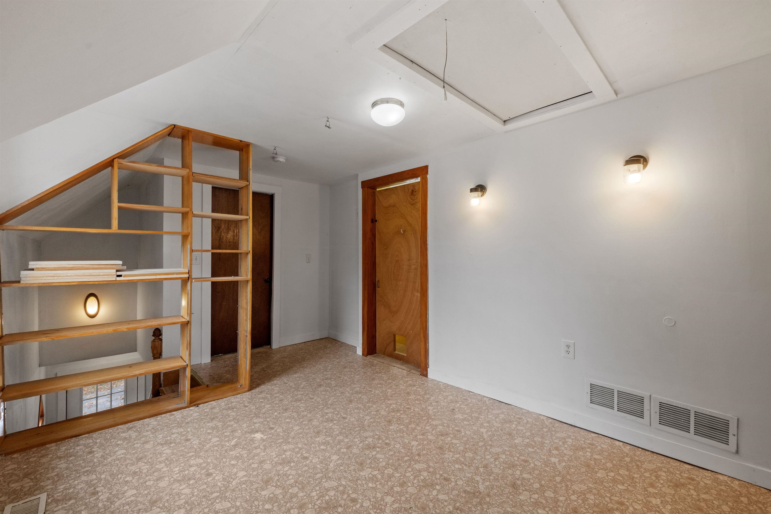 11 Racine Street Franklin, NH 03235 - Photo 32 of 50