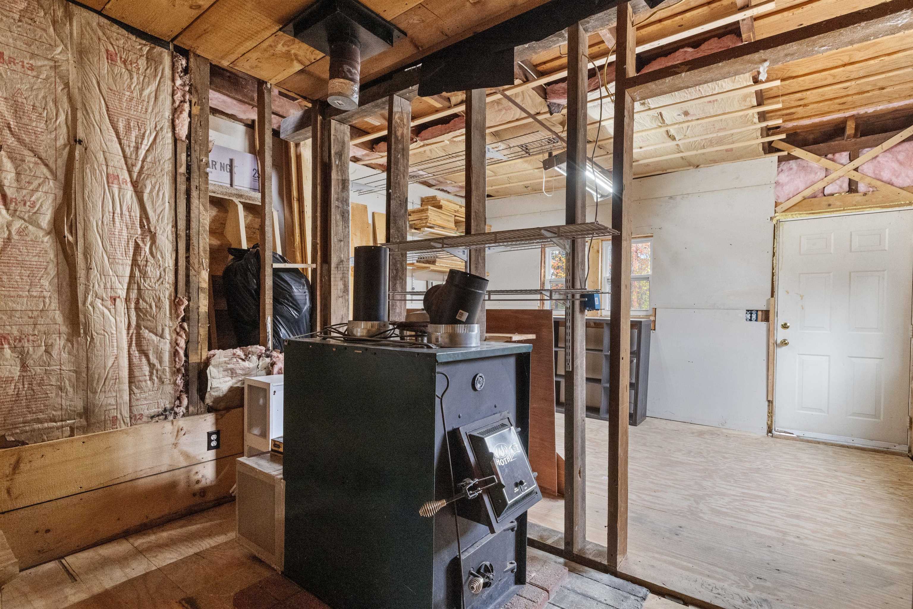 11 Racine Street Franklin, NH 03235 - Photo 39 of 50