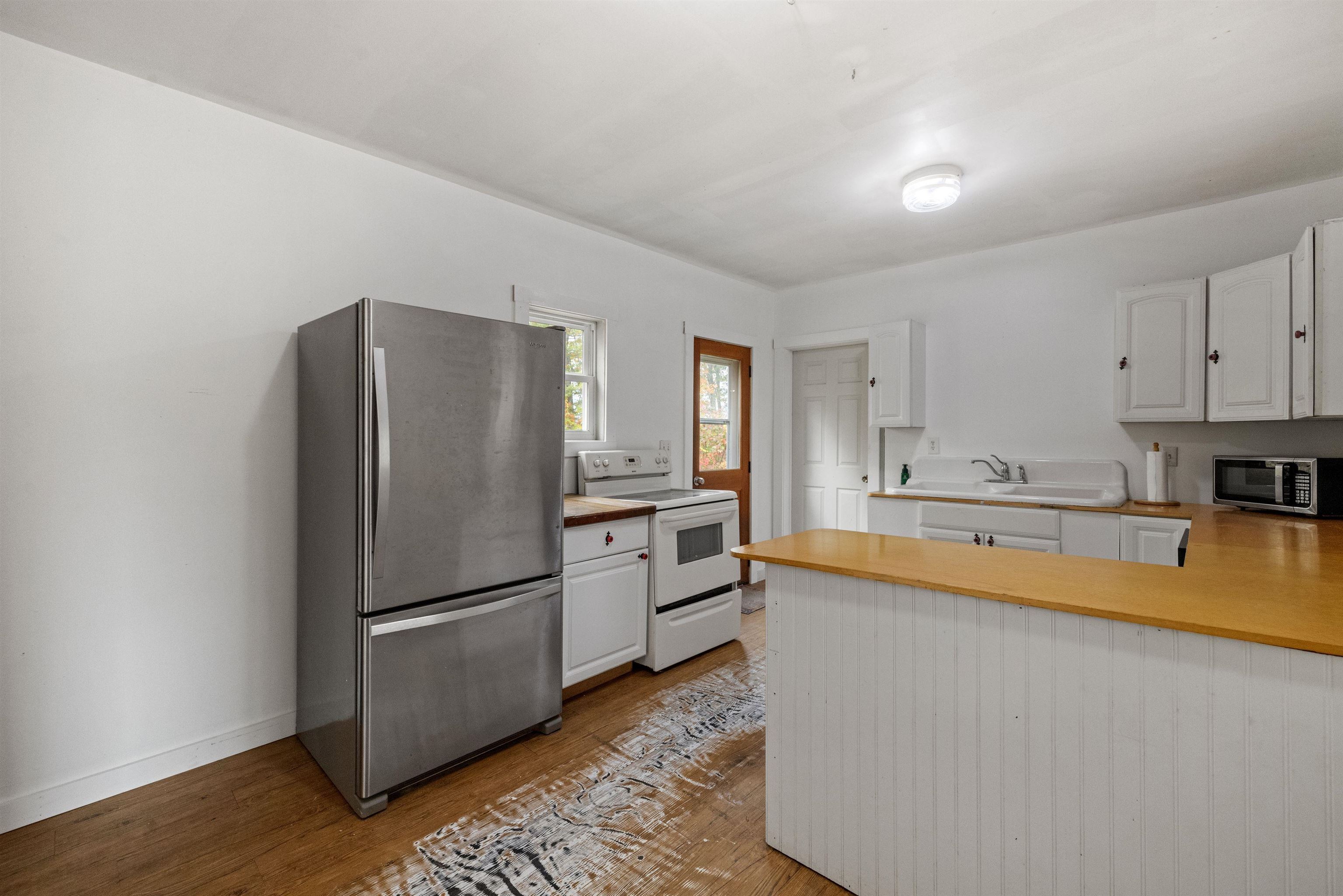 11 Racine Street Franklin, NH 03235 - Photo 4 of 50