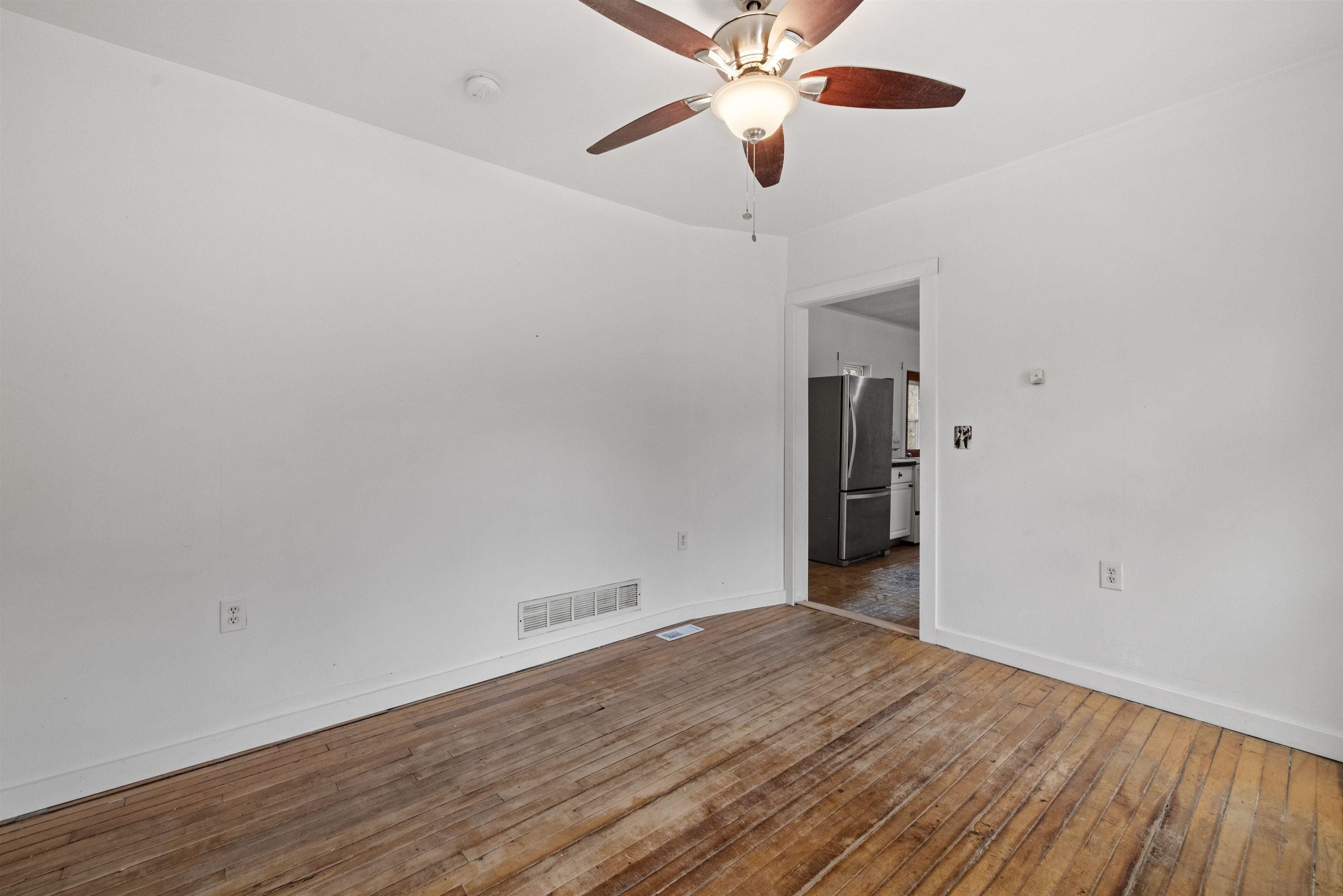 11 Racine Street Franklin, NH 03235 - Photo 8 of 50