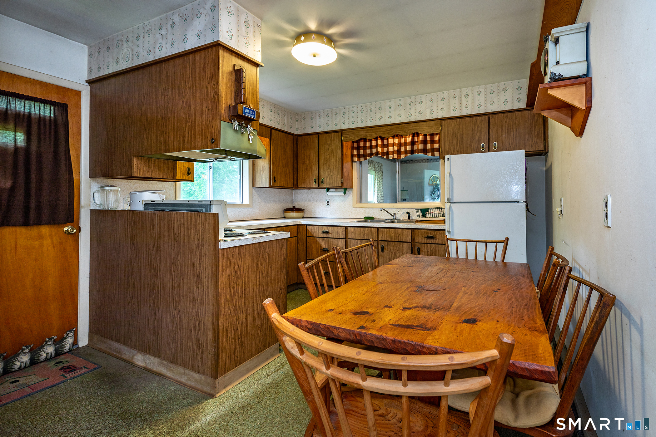 82 West Wds Road, Unit 2 Sharon, CT 06069 - Photo 18 of 32
