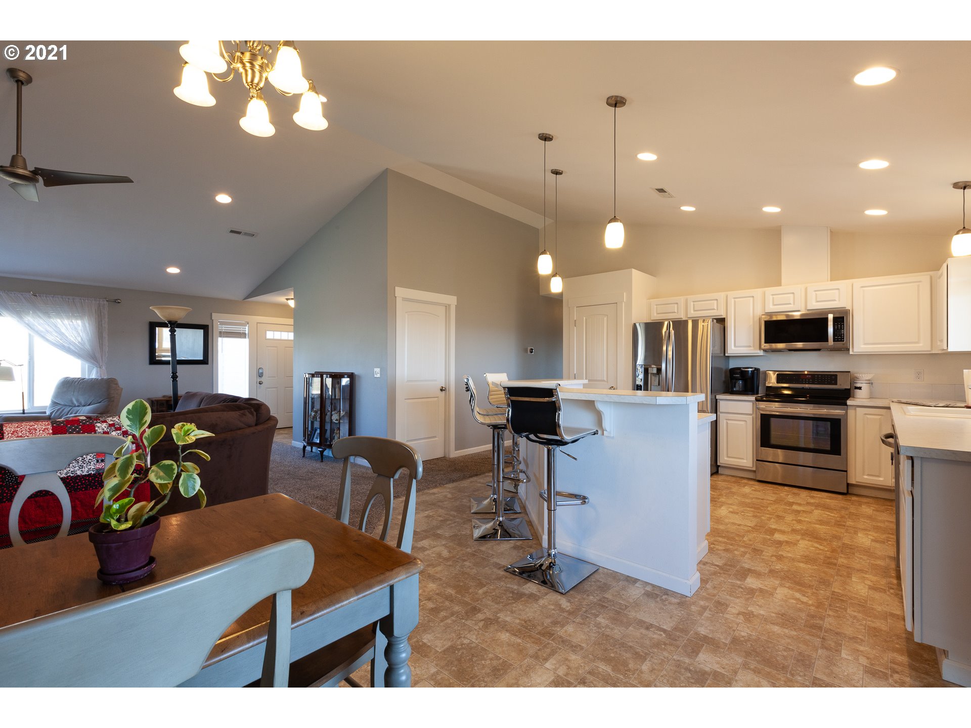150 Riemer Road Goldendale, WA 98620 - Photo 12 of 32 Gallery Image 12