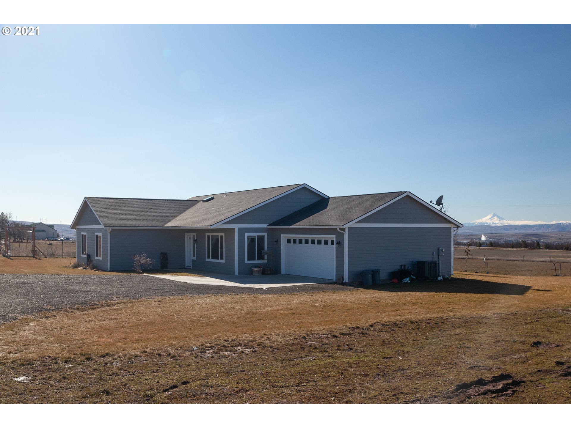 150 Riemer Road Goldendale, WA 98620 - Photo 3 of 32 Gallery Image 3