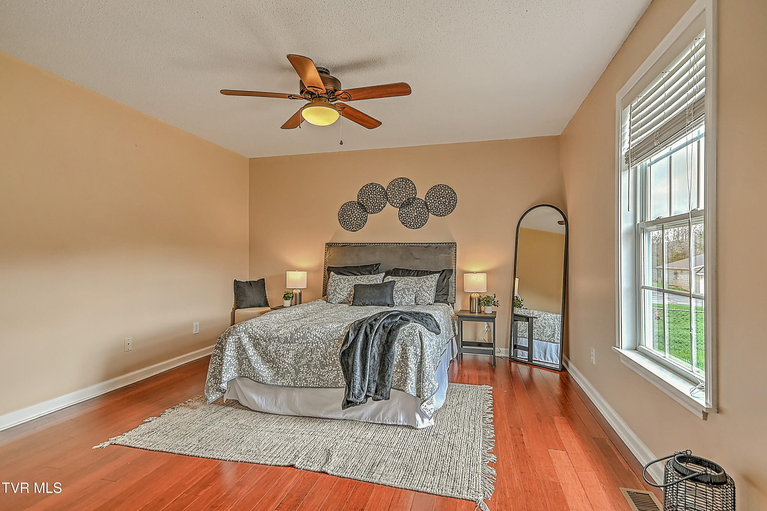 5020 Old Jonesboro Road Bristol, TN 37620 - Photo 22 of 42 5020 Old Jonesboro KW-22