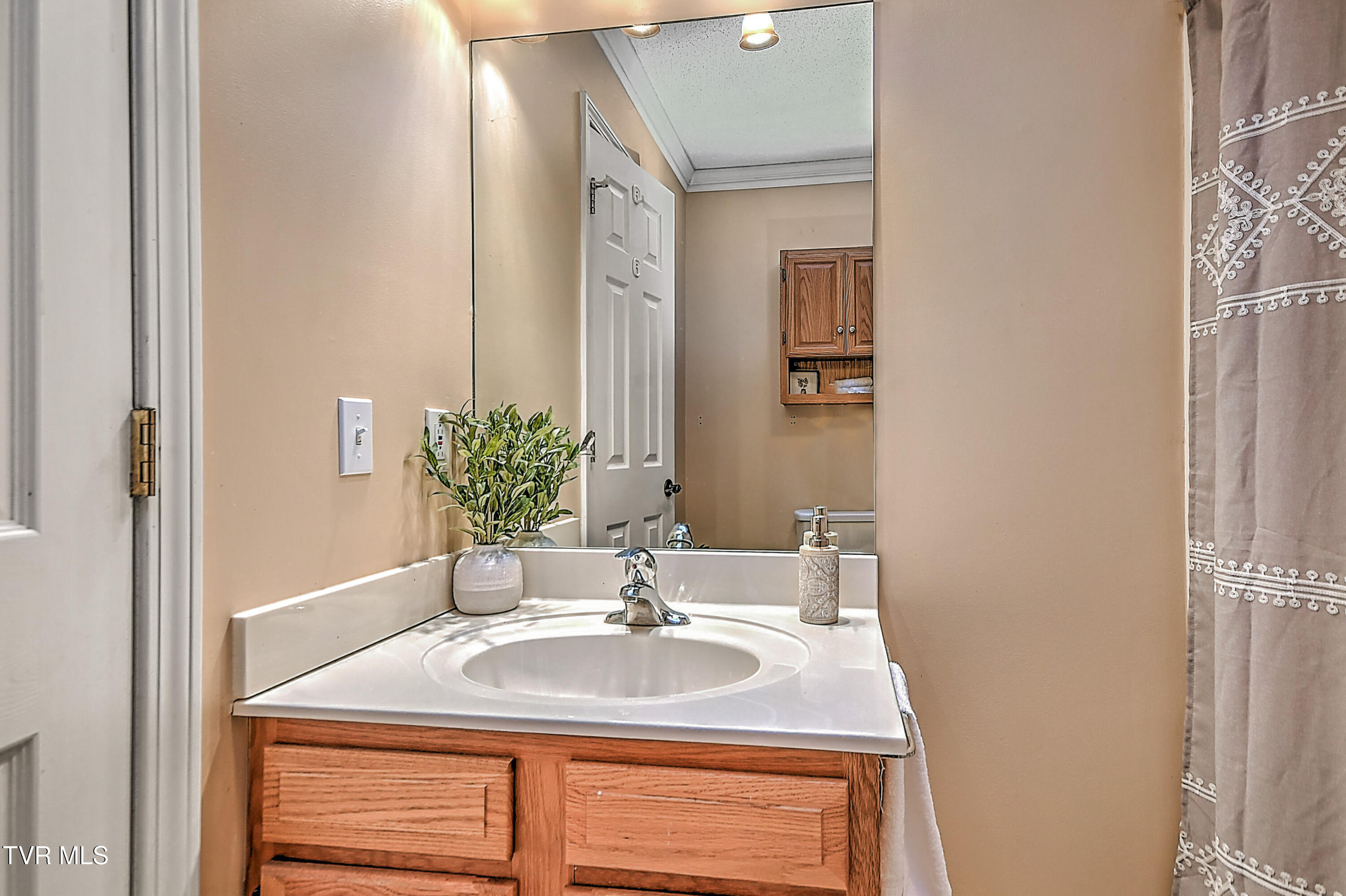 5020 Old Jonesboro Road Bristol, TN 37620 - Photo 25 of 42 5020 Old Jonesboro KW-25