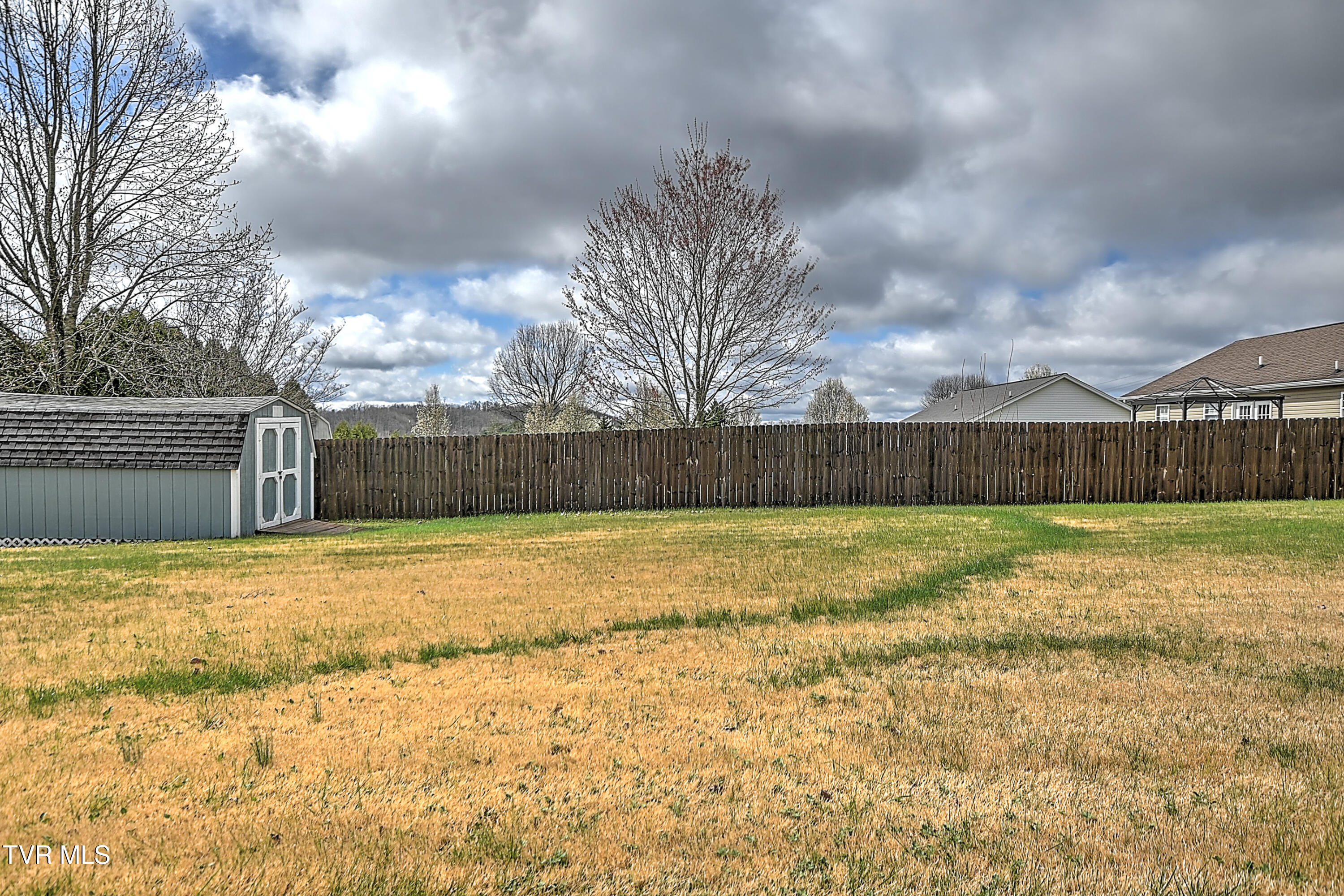 5020 Old Jonesboro Road Bristol, TN 37620 - Photo 36 of 42 5020 Old Jonesboro KW-36