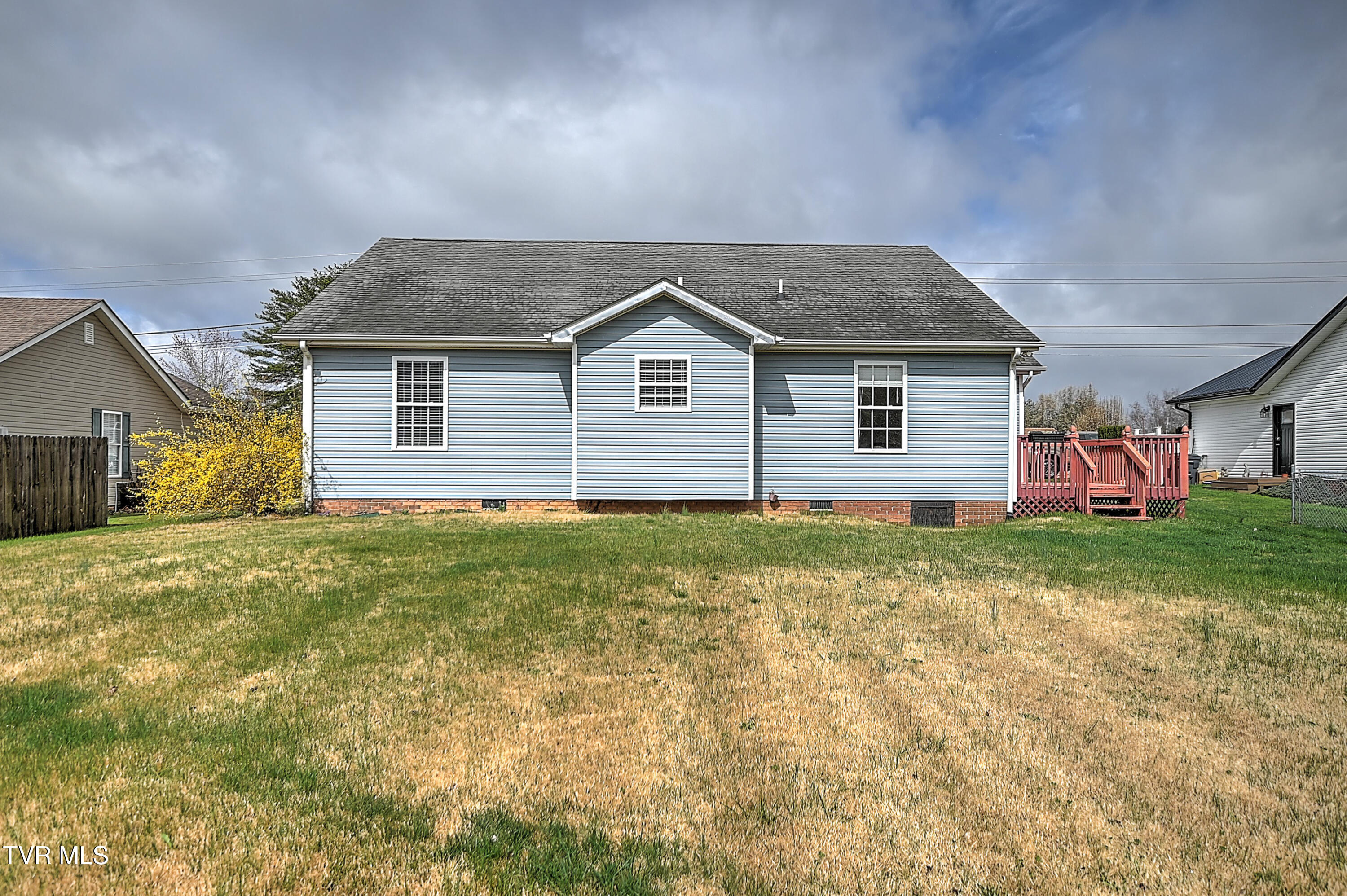 5020 Old Jonesboro Road Bristol, TN 37620 - Photo 38 of 42 5020 Old Jonesboro KW-38