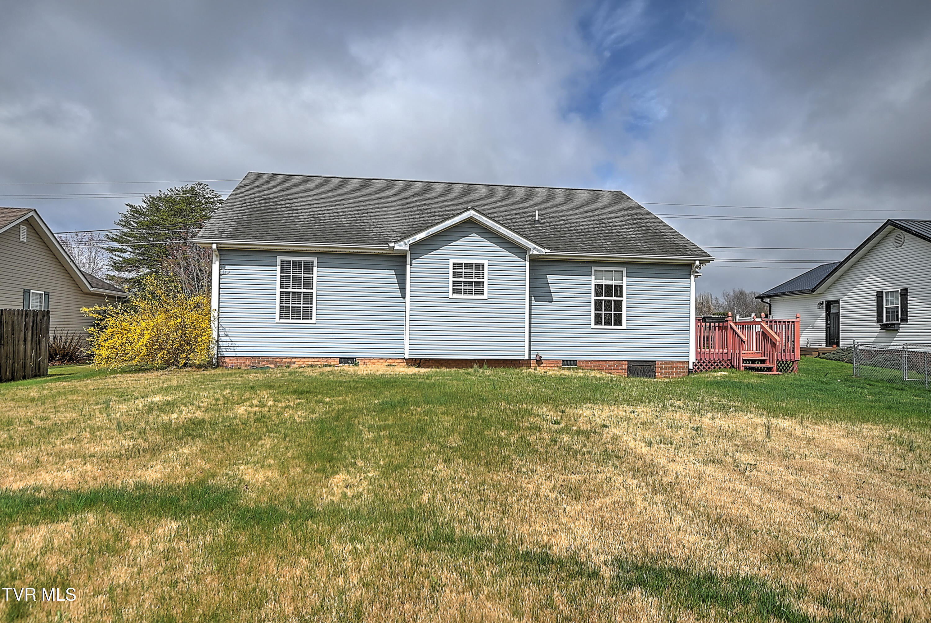 5020 Old Jonesboro Road Bristol, TN 37620 - Photo 39 of 42 5020 Old Jonesboro KW-39