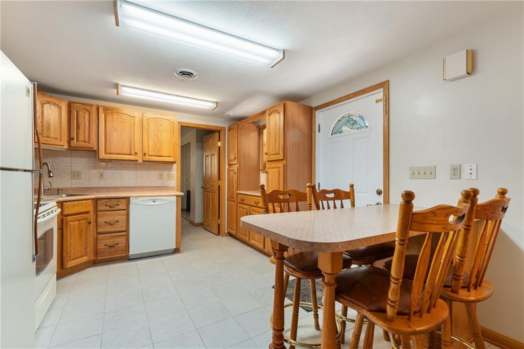 2425 Nicholson Road Sewickley, PA 15143 - Photo 20 of 25 Gallery Image 20