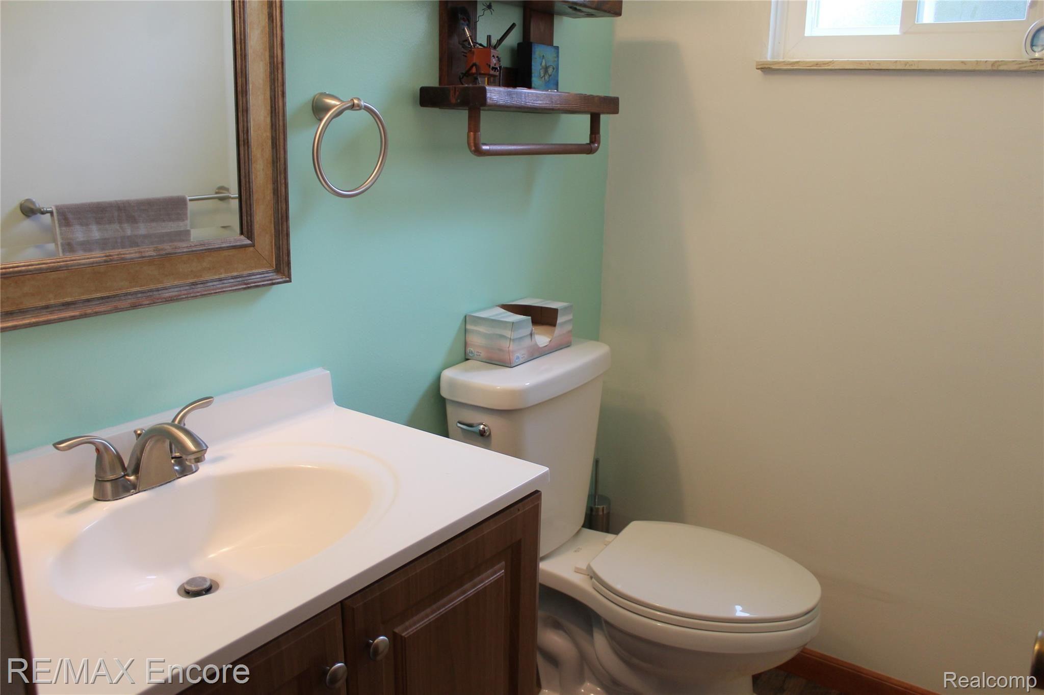 4715 Sashabaw Road Clarkston, MI 48346 - Photo 22 of 31 IMG_6070.JPG