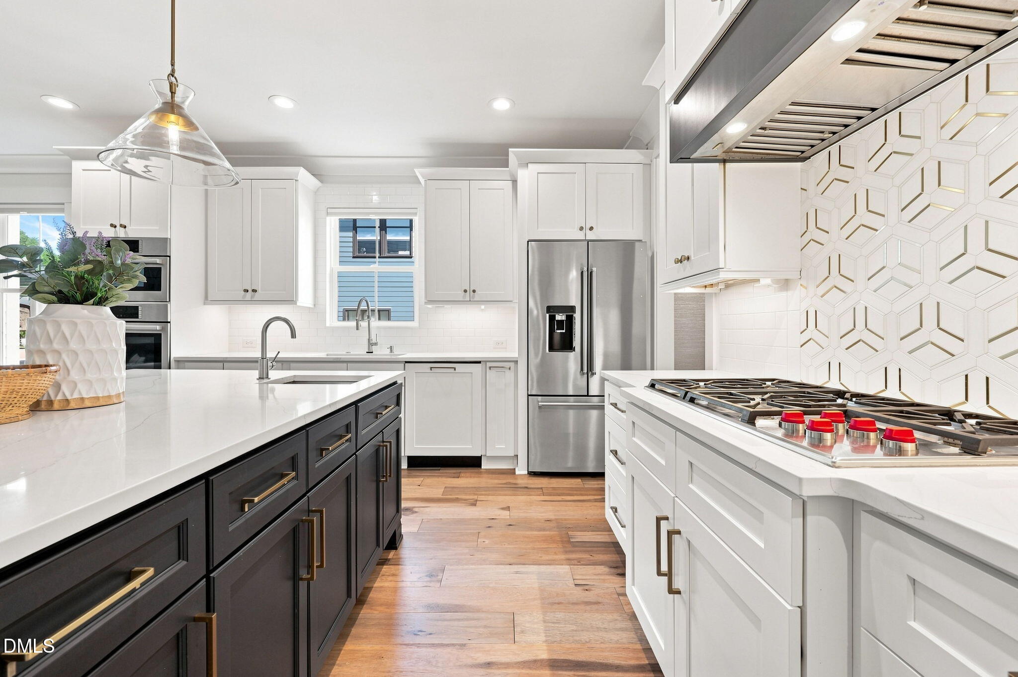 113 Crestview Road Raleigh, NC 27609 - Photo 9 of 47 34-web-or-mls-IMG_2215