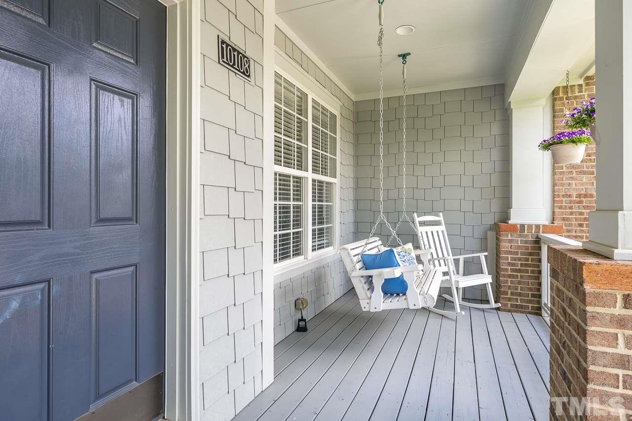 10108 Darling Street Raleigh, NC 27613 - Photo 4 of 29