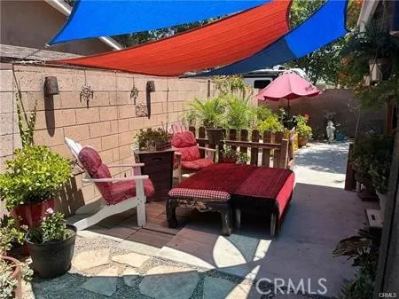 $1,995 | 23101 Lanark Street, Unit 2, West Hills, CA 91304