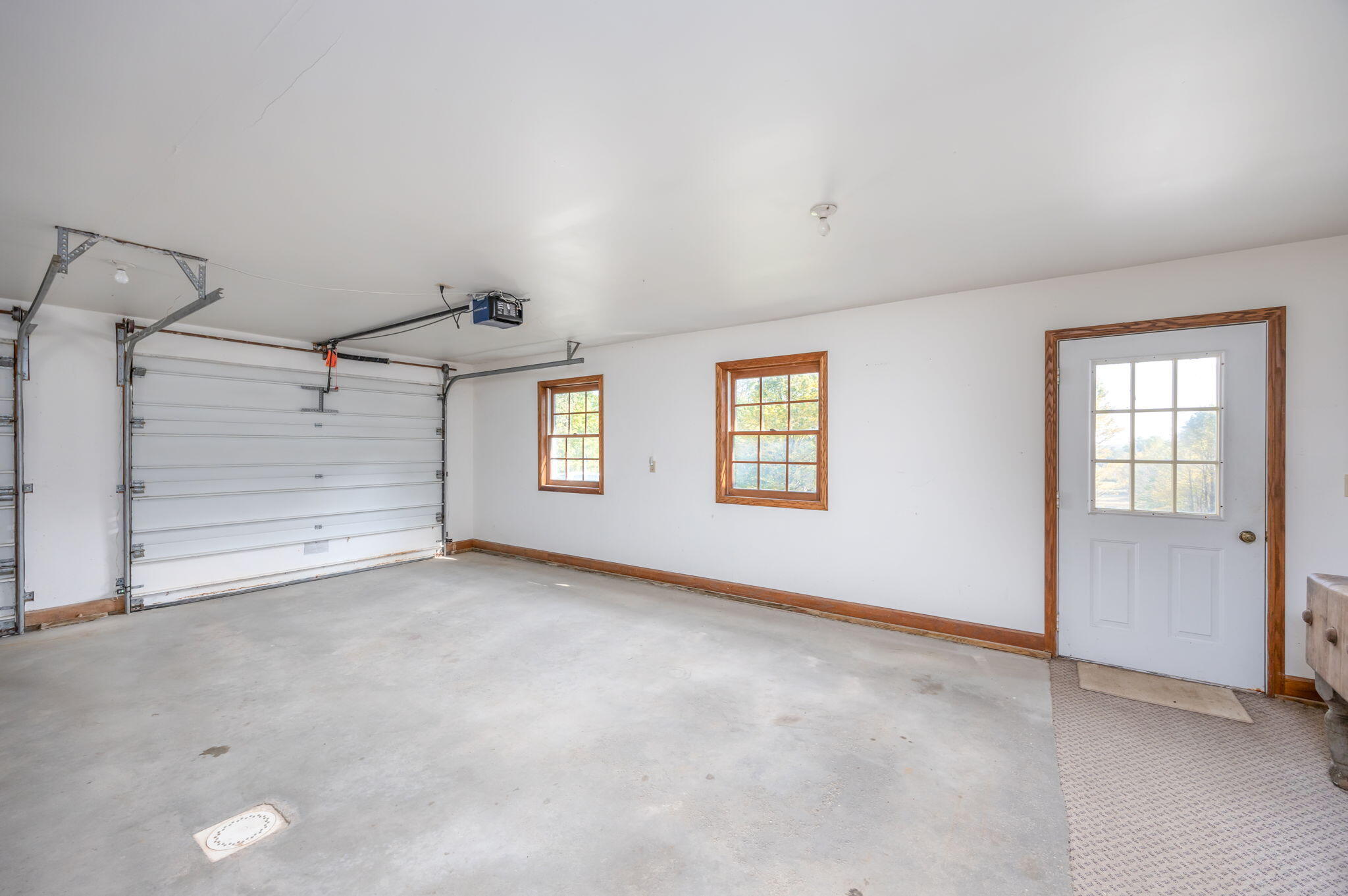 11205 South Lakola Road Reed City, MI 49677 - Photo 31 of 46 garage interior