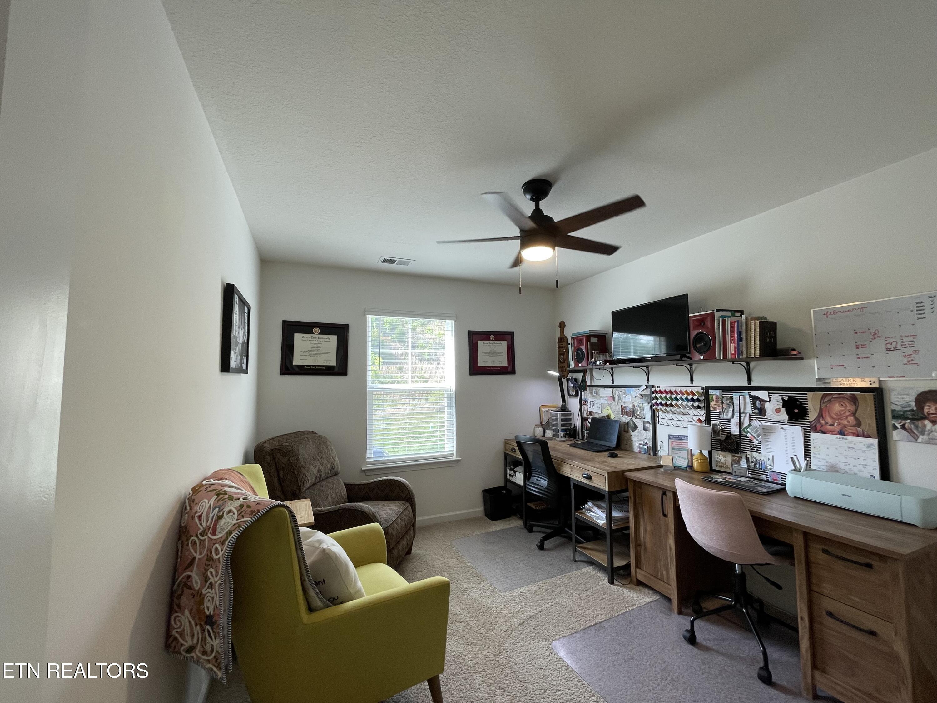 136 Centennial Vlg Drive Oak Ridge, TN 37830 - Photo 35 of 36 IMG_3729