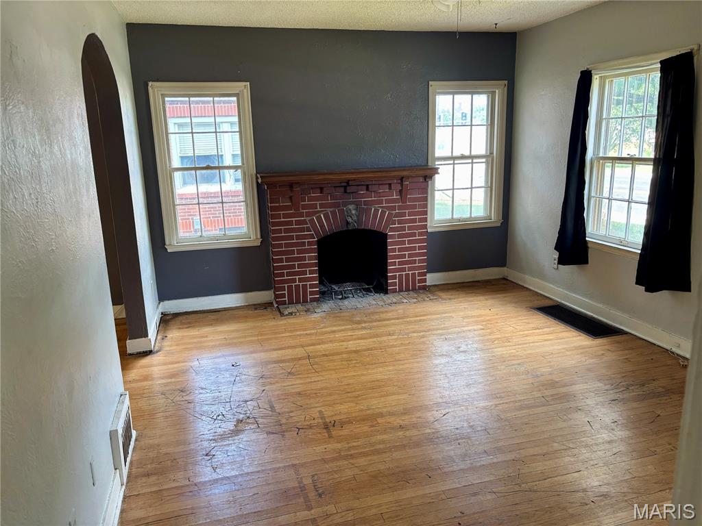 1811 South New Florissant Road Florissant, MO 63031 - Photo 3 of 12