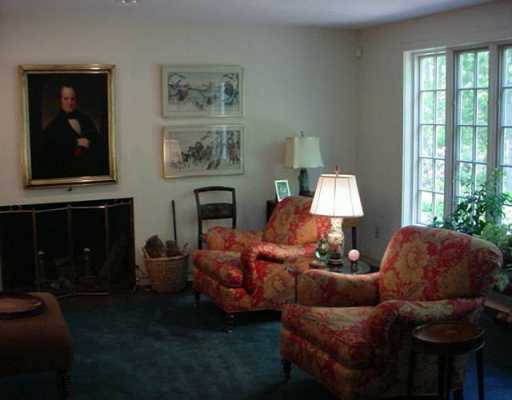 10 Pojac Point Road North Kingstown, RI 02852 - Photo 8 of 8 Living Room.