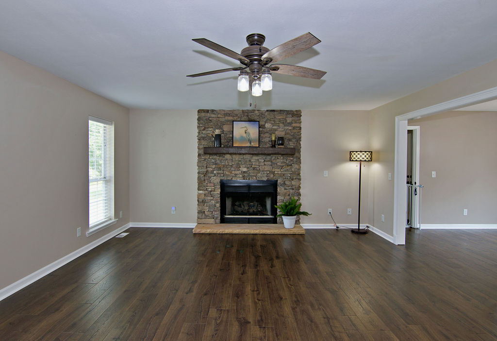 909 Double Springs Road Townville, SC 29689 - Photo 7 of 49 Gallery Image 7