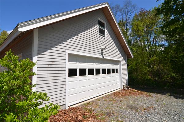 64 Dalton Road Chelmsford, MA 01824 - Photo 11 of 15