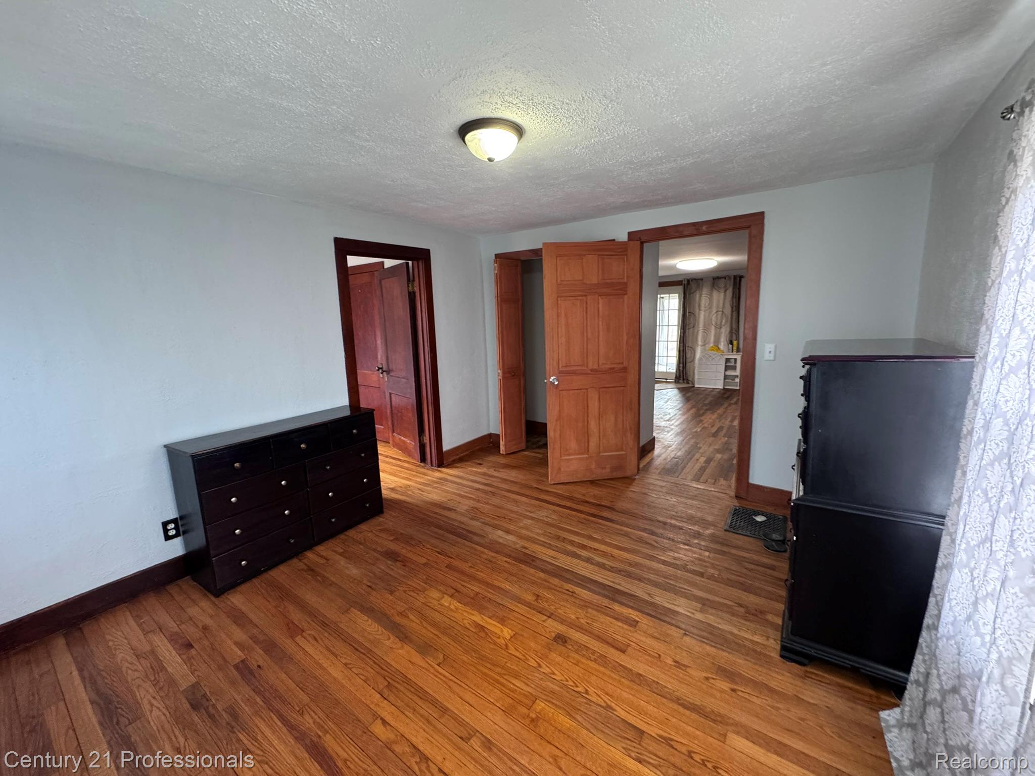2021 West Rose Center Road Holly, MI 48442 - Photo 24 of 30 u.JPEG