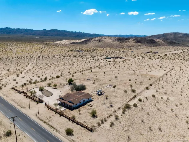 $675,000 | 5066 Lear Avenue, Twentynine Palms, CA 92277