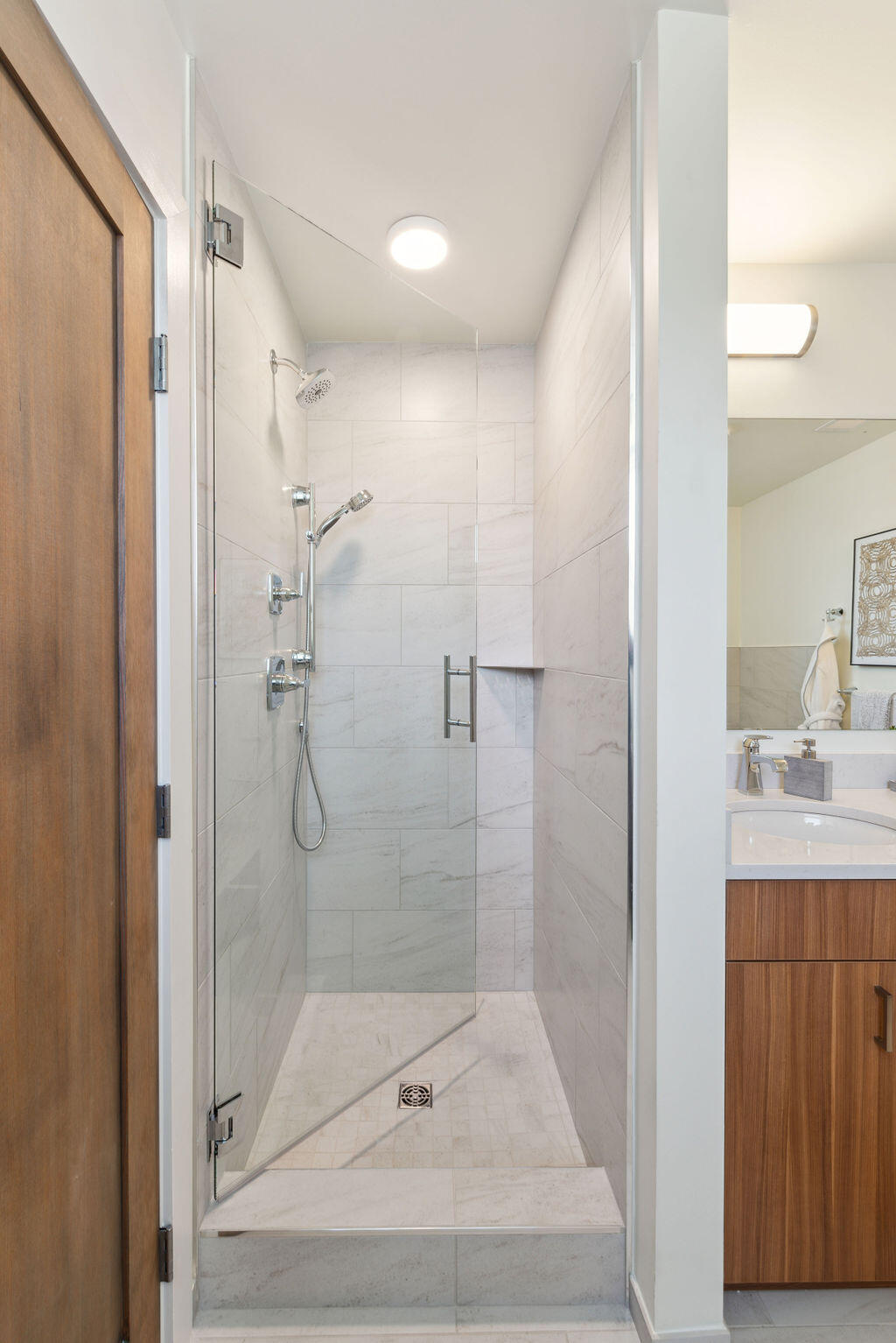 176 Alpine Lane, Unit 300 M2 301 Ridgway, CO 81432 - Photo 34 of 37 a bathroom with a shower and a sink