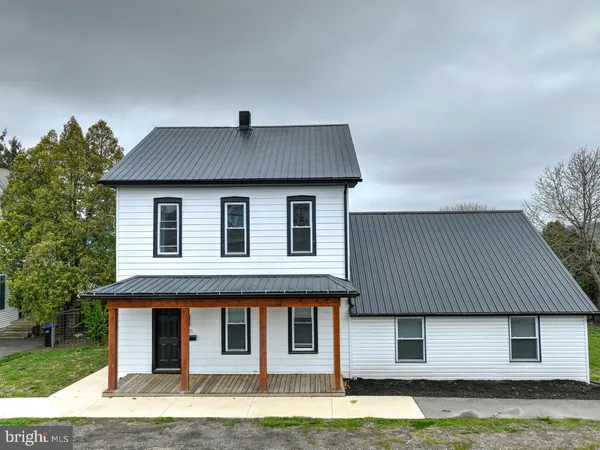 $324,900 | 215 East Market Street, Gratz, PA 17030