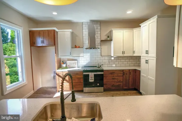 $324,900 | 215 East Market Street, Gratz, PA 17030