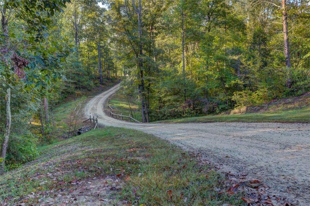 365 John A Hall Road High Point, NC 27265 - Photo 4 of 19 Gallery Image 4