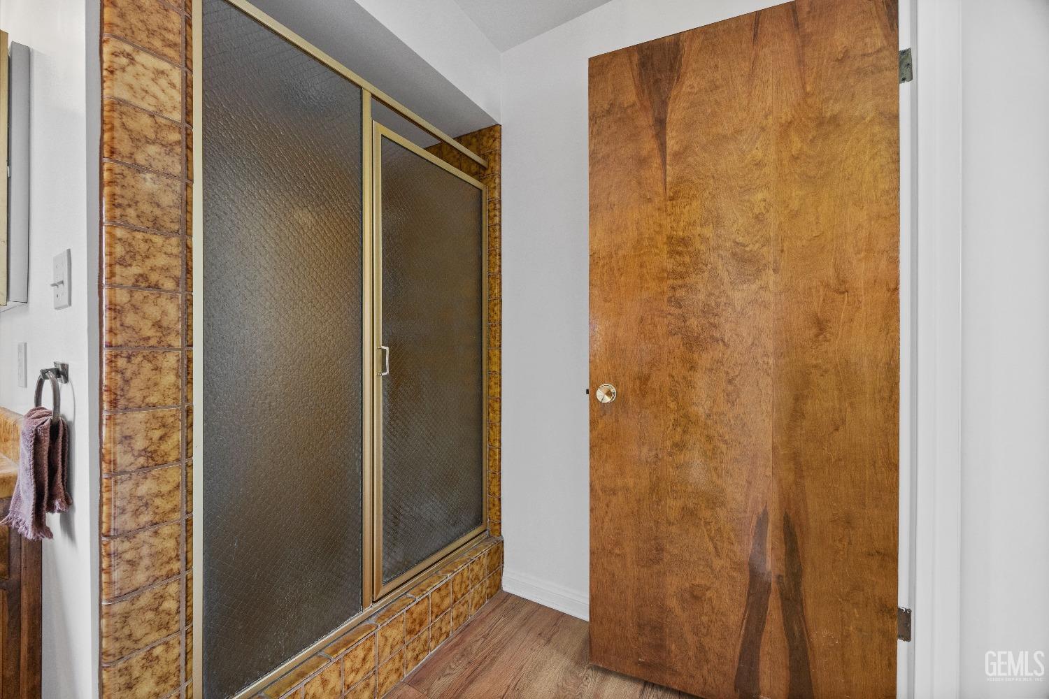 Undisclosed Address Bakersfield, CA 93308 - Photo 15 of 36 a bathroom with a shower