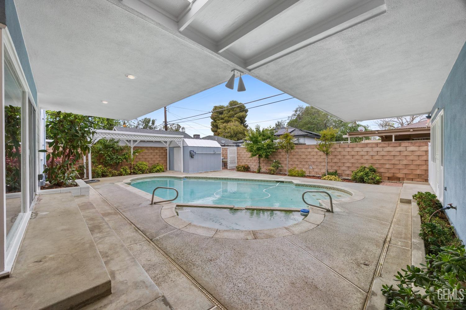 Undisclosed Address Bakersfield, CA 93308 - Photo 32 of 36 a view of a backyard