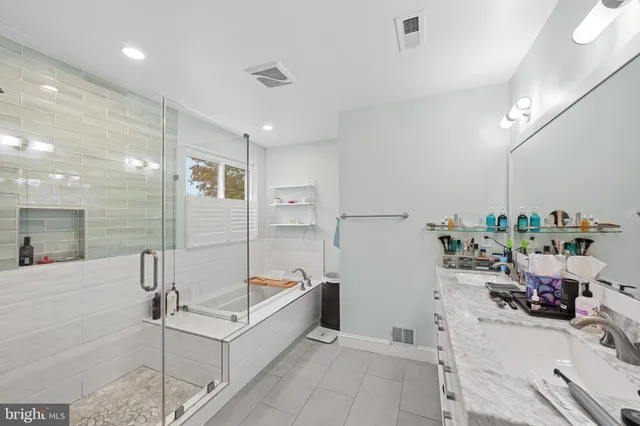 a very nice looking room with furniture